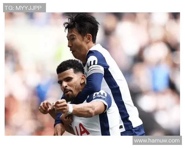 孙兴慜在英超赛场再创佳绩助球队争冠展现顶级球员风范 孙兴慜在英超赛场再创佳绩助球队争冠展现顶级球员风范