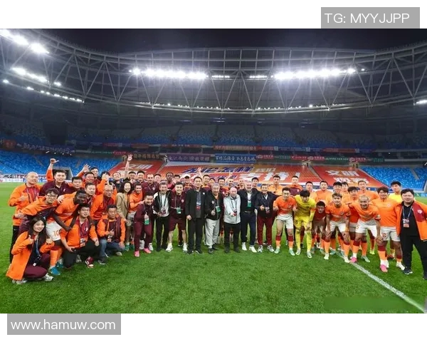 卡扎伊什维利补射助力青岛海牛逆转胜利展现团队精神