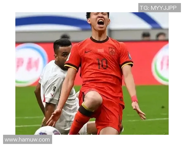 王钰栋精彩破门射门助力球队逆转胜利展现出色个人能力与团队配合