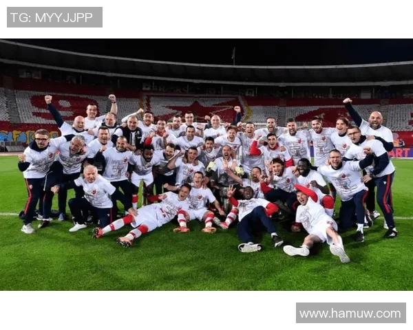 国米全队集体备战欧冠，主帅_目标冠军！