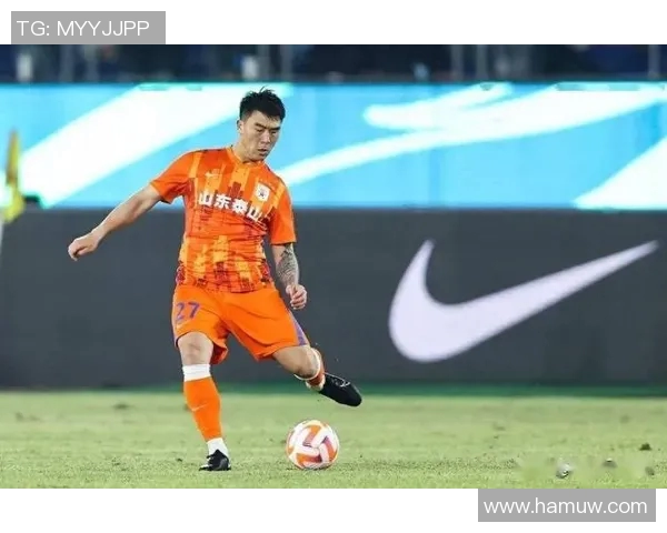 石柯抢断助力球队逆转胜利展现出色防守能力与比赛智慧