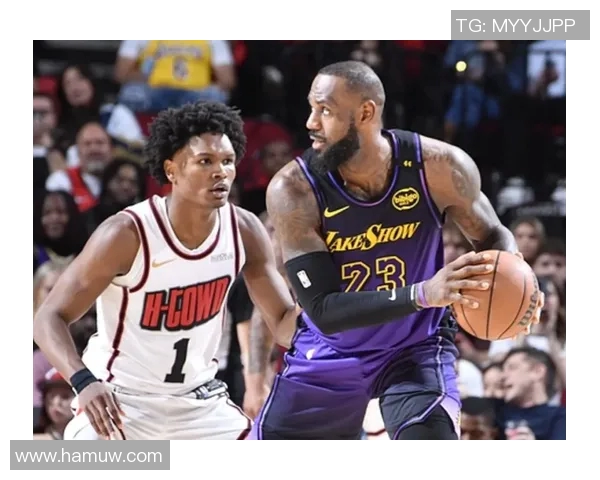 詹姆斯32+7+7领衔湖人击败勇士,继续扩大西部榜首优势